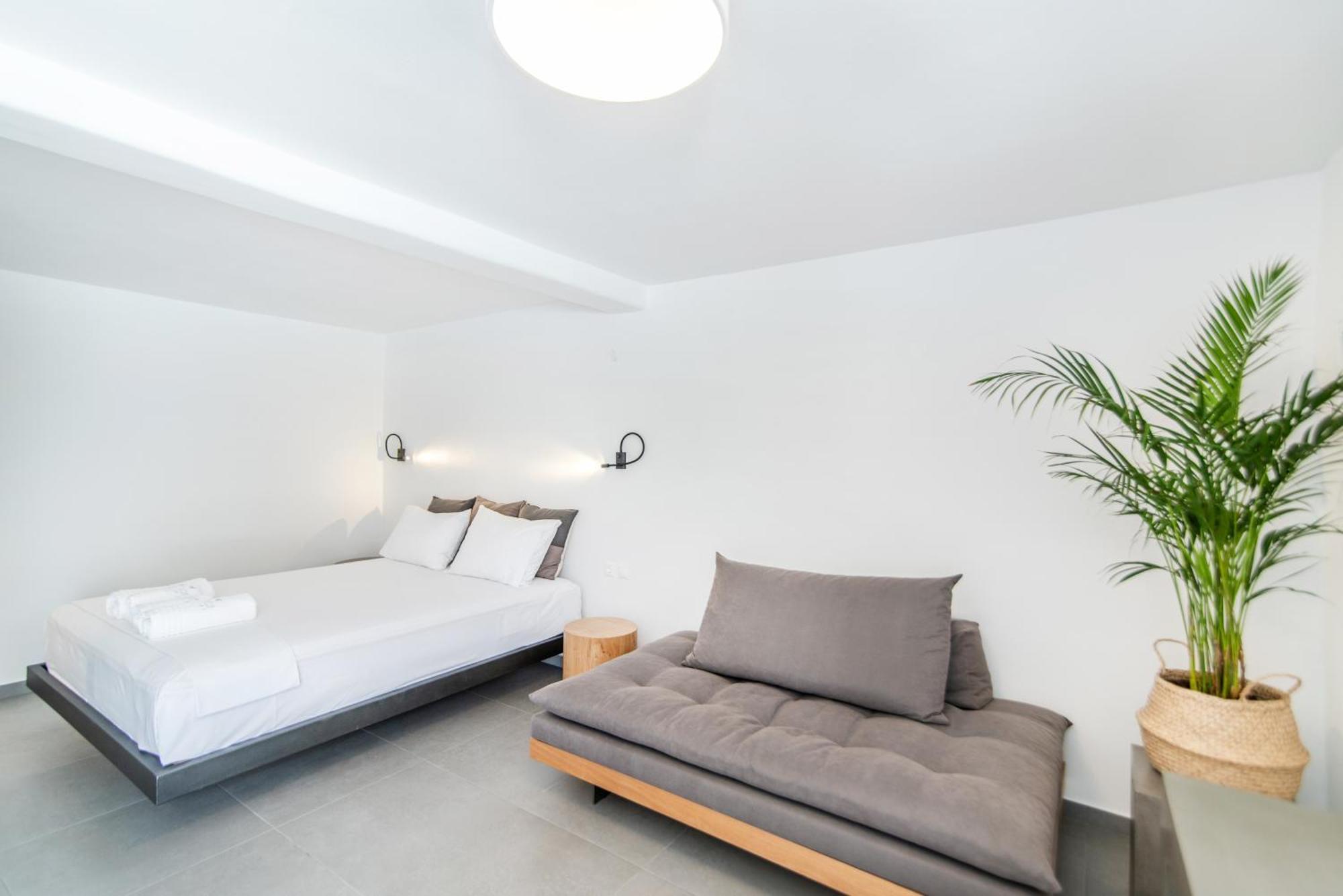 Onar & Hotel 2*